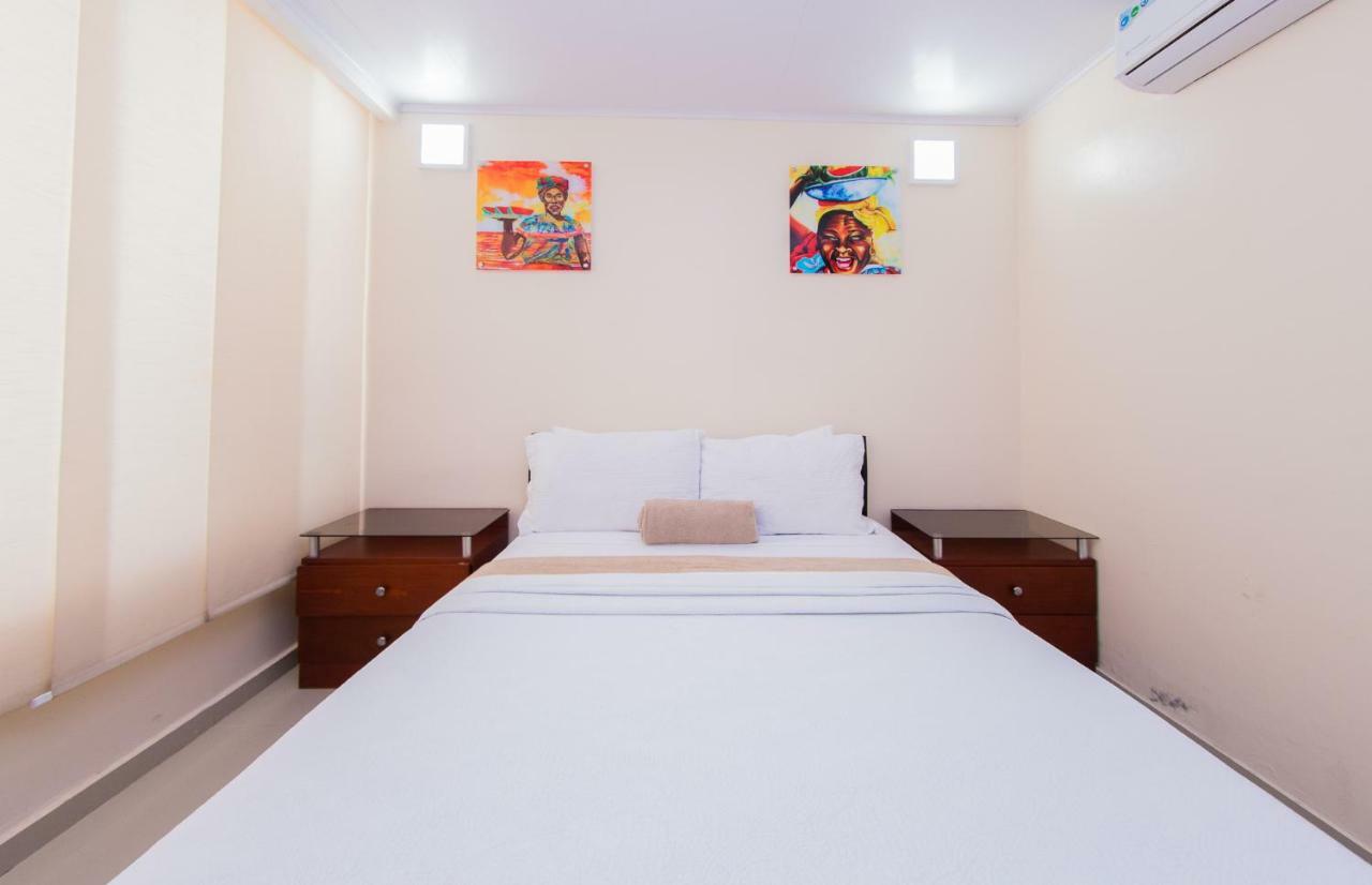 Hotel Marina Suites Cartagena Exterior foto